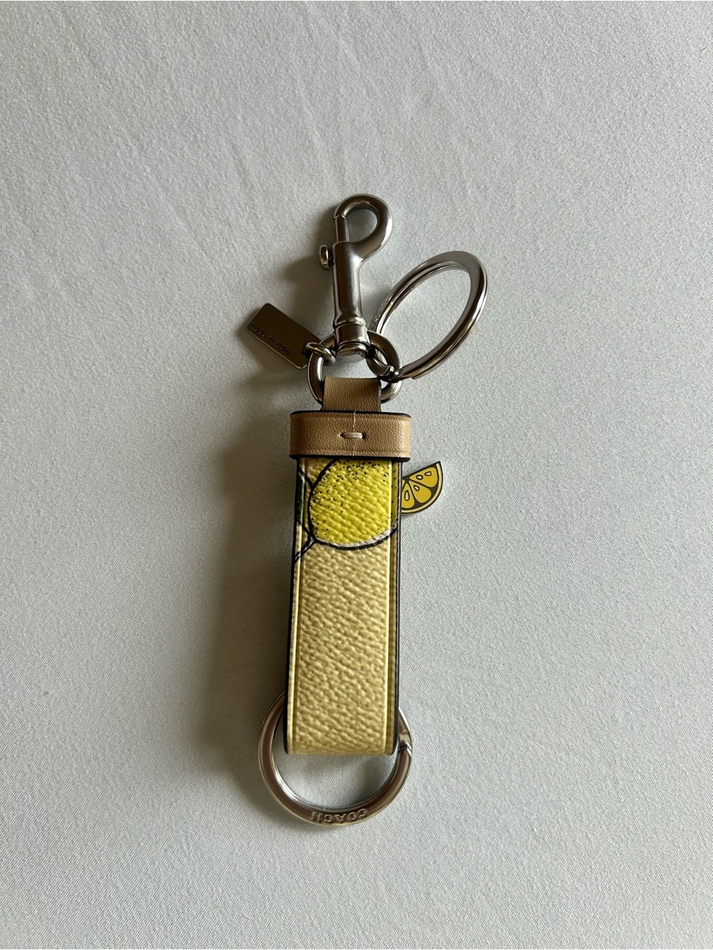 Coach Trigger Snap Lemon Leather Keychain Charm - Picture 3 of 3